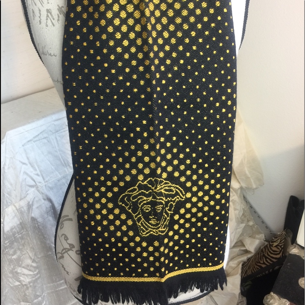 Versace wool scarf